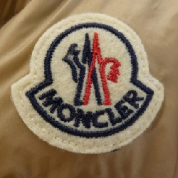 【Sản phẩm mới】Áo khoác lông vũ MONCLER 635709