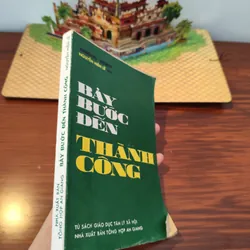 Bảy bước đến thành công  561514