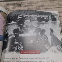 Collins BIG CAT series Virginia Hall-World War 2 Spy. Tác giả Adrian Bradbury 697489