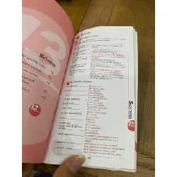 Essential Italian Phrase Book 563539