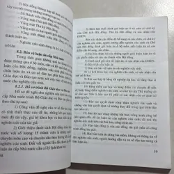 Cẩm nang đào tạo sau đại học 2002 727046