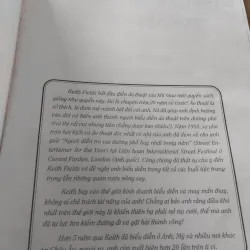 "Những Thủ Pháp Ảo Thuật" (Magic Tricks) của tác giả Keith Fields.  961610