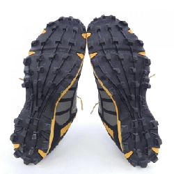 Giày inov-8 - Hàng hiệu Authentic 902054