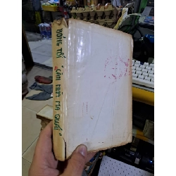 (TẶNG BOOKMARK) Bóng tối căn nhà ma quái mới 70% ố, rách bìa Văn học nước ngoài RBK1709