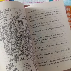 Dork Diaries 1021360