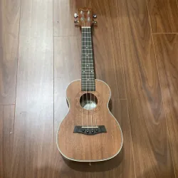 Đàn Ukulele - Fender Acoustics - UK 23M