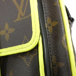 Túi đeo vai Louis Vuitton Monogram Christopher Wearable Wallet M80793 613767