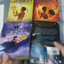 [MIỄN PHÍ BỌC SÁCH] Percy Jackson & The Olympians 1+3+4+5 - Rick Riordan 1033653