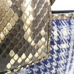 Túi xách Louis Vuitton Exotic Leather Capucines BB N97078 615849