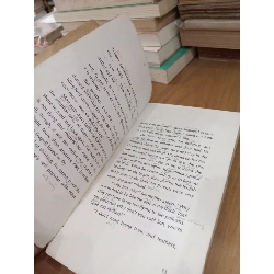 Jonathan Livingston Seagull - Richard Bach 1020420