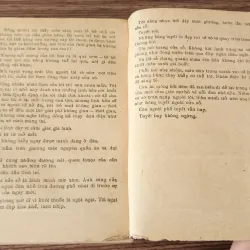 Văn học Xô Viết: NĂM MẶT TRỜI BÙNG NỔ (475 trang) 775902