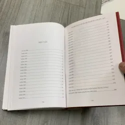 Biên niên lịch sử hội liên hiệp phụ nữ việt nam 1930 - 2012. 4a4 757014