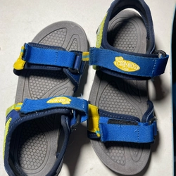 Combo Giày Sandal và Bata Bitis cho bé trai size 33 (7-9 tuổi ) 390972