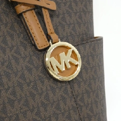 【Sản phẩm mới】Michael Michael Kors JET SET ITEM 30S0GTTT1B Túi 618840