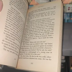 Ngoại văn cũ giá rẻ Minette Walters (pocket size) 932785