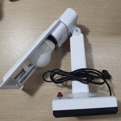 Đèn bàn học tập