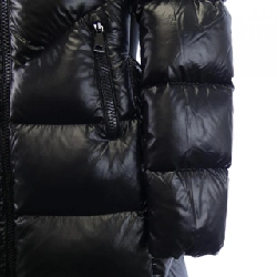 Áo khoác lông vũ MONCLER 637268
