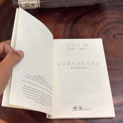 Alain De Botton - Luận Về Yêu & Proust Có Thể Thay Đổi Cuộc Đời Của Bạn Như Thế Nào - 2018 1039313