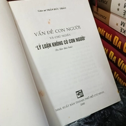 Vấn đề con người và chủ nghĩa "lý luận không có con người" 498803
