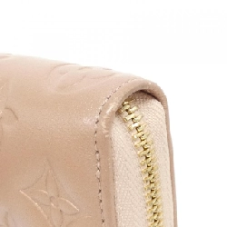 Ví Zippy Wallet M81511 của Louis Vuitton 621617