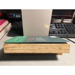 Chuyện chúng ta bắt đầu- Tobias Wolff- Tủ sách cánh cửa mở tộng- Tập truyện ngắn-NXB Trẻ 2011- Sách lưu kho giấy xốp có ố 443204