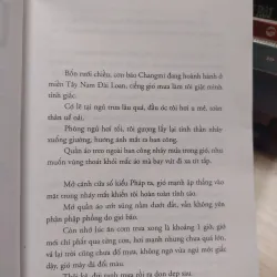 sách: Cá Voi và hồ nước -  Thái Trí Hằng (A1) 571991