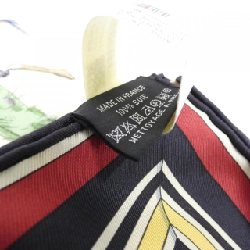 Khăn lụa Hermès COUVERTURES ET TENUES DE JOUR カレ 001356S 624619