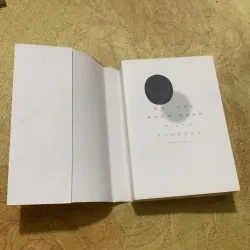  COMBO MILAN KUNDERA: ĐỜI NHẸ KHÔN KHAM & VÔ TRI 753069