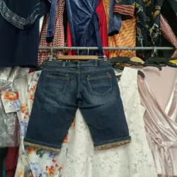 Quần short và ngố 557359