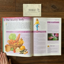 Sách ngoại văn The Big Book of Knowledge, Used, Bìa cứng, Siêu dày 542211