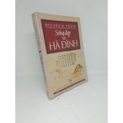 Sống đẹp với Hà Đình 2009 Nguyễn Q Thắng mới 80% bẩn và có dấu in HPB.HCM2711 28957