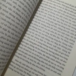 Dưới mái hiên đêm, những khách lạ - Hiền trang 757583