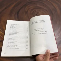 II Văn Học: Tuyển Tập Văn, Thơ, Nhạc Tuổi Thơ - Nguyễn Thuỵ Kha - 2004 990799