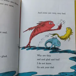 ✨ One Fish, Two Fish, Red Fish, Blue Fish – Dr. Seuss ✨ 712551