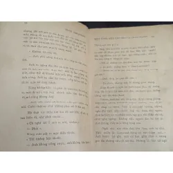 Một vòng hoa cho người cách mạng - Peter Abrahams 593636