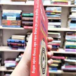 Sách - Nghệ thuật sử dụng màu sắc trong cuộc sống - Sách đẹp (A1) 563452