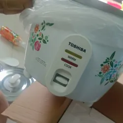 Nồi Toshiba 1.8L nắp rời còn mới nguyên như hình ảnh