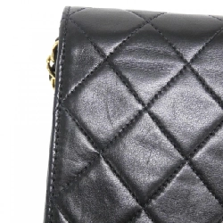 【Cổ điển】Túi xách chéo Chanel 610970