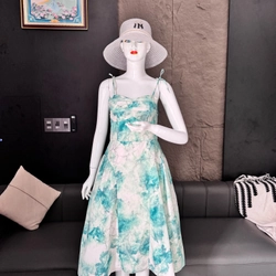 Đầm hoa hai dây tùng xanh rất mới  463156