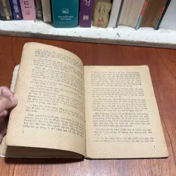 II Sưu Tầm: Hoa Cầu Vồng - Bàng Thúc Long (Dịch) - 1988 932930