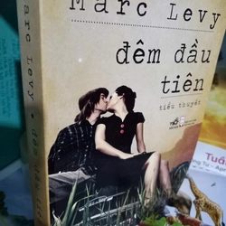 đêm đầu tiên