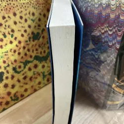 Nắm Bàn Tay Lạnh Giá - Robert Aickman 936260