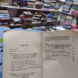 Sách - Cách mạng ruộng đất ở miền nam Việt Nam - Lâm Quang Huyên (A1) 564574