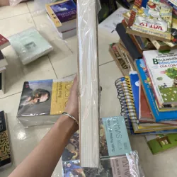 Tủ Sách Tinh Hoa -  Nhiệt Đới Buồn♟️ 751986