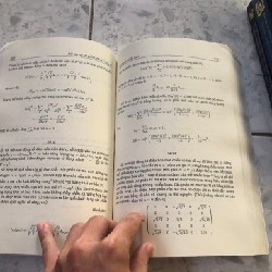 Bộ sách bài tập và lời giải vật lý Yung Kuo- Lim 21932