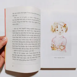 Tottochan Bên Cửa Sổ 1002342