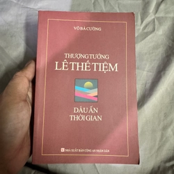 Sách về tướng Lê Thế Tiệm - sách nhà nước đặt hàng