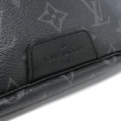 Túi đeo chéo Louis Vuitton Monogram Eclipse Discovery Bum Bag M44336 - Hàng hiệu Chính hãng 803024
