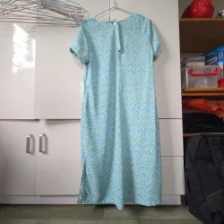 Váy dáng suông hoa nhí xanh vải lụa hàn 1006211