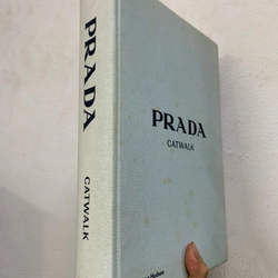 Prada catwalk 445547